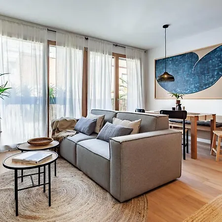 Appartement Oetune - 2 Bedrooms And Office In Gracia Barcelone